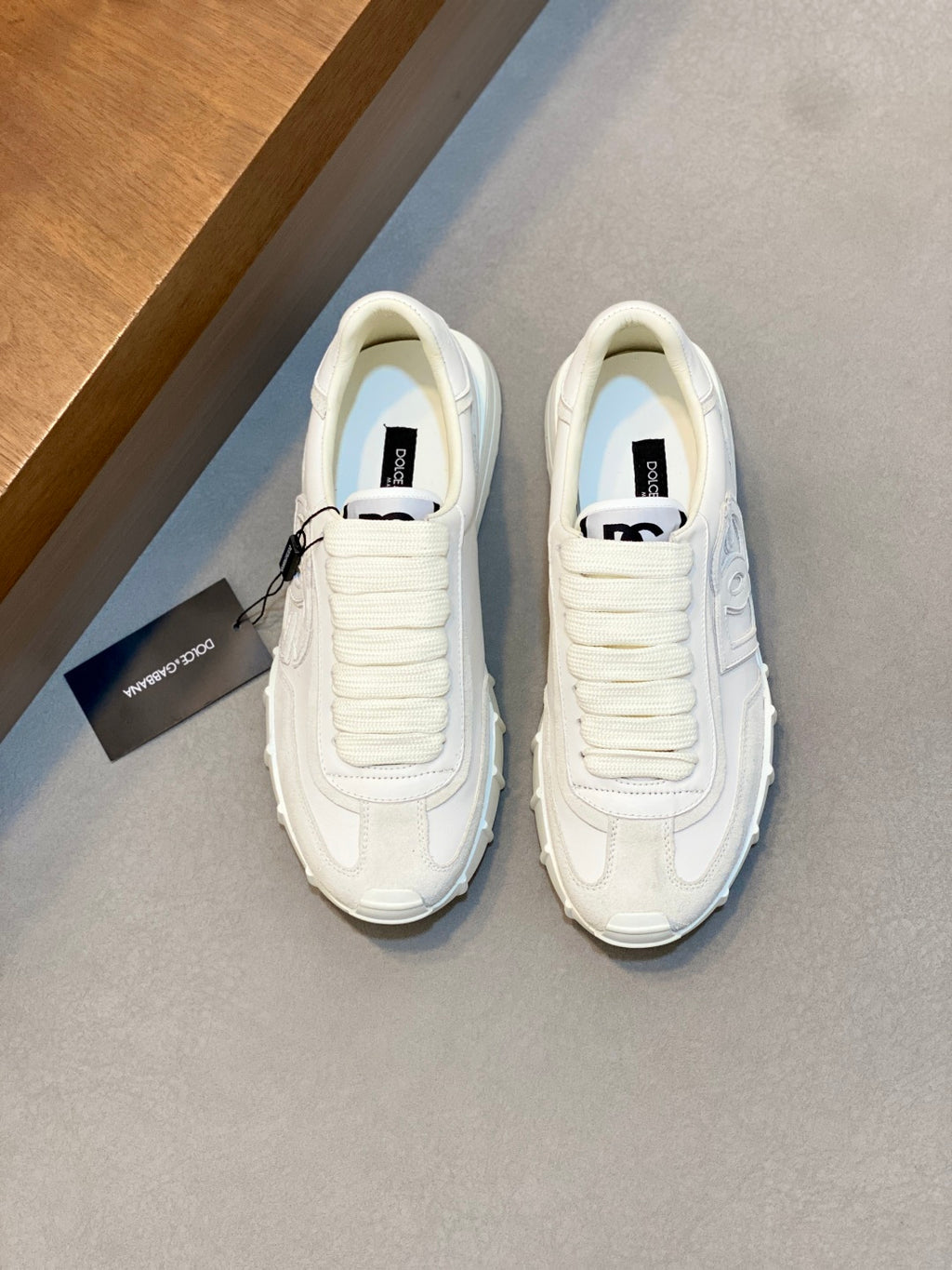 Dolce & Gabbana DG Premium Men's Mixed-Material Casual Sneakers
