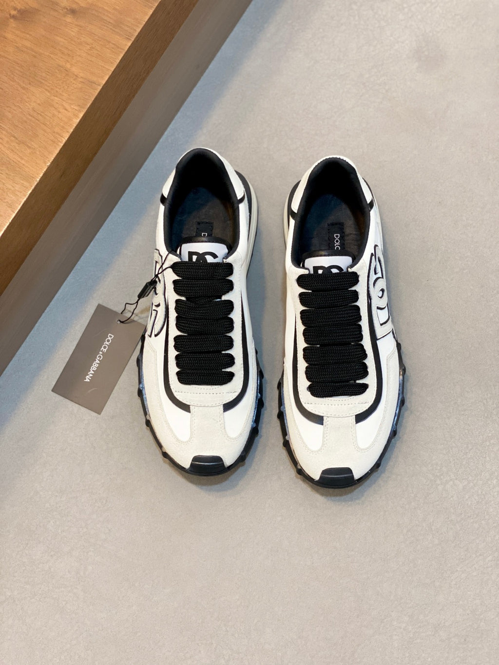 Dolce & Gabbana DG Premium Men's Mixed-Material Casual Sneakers