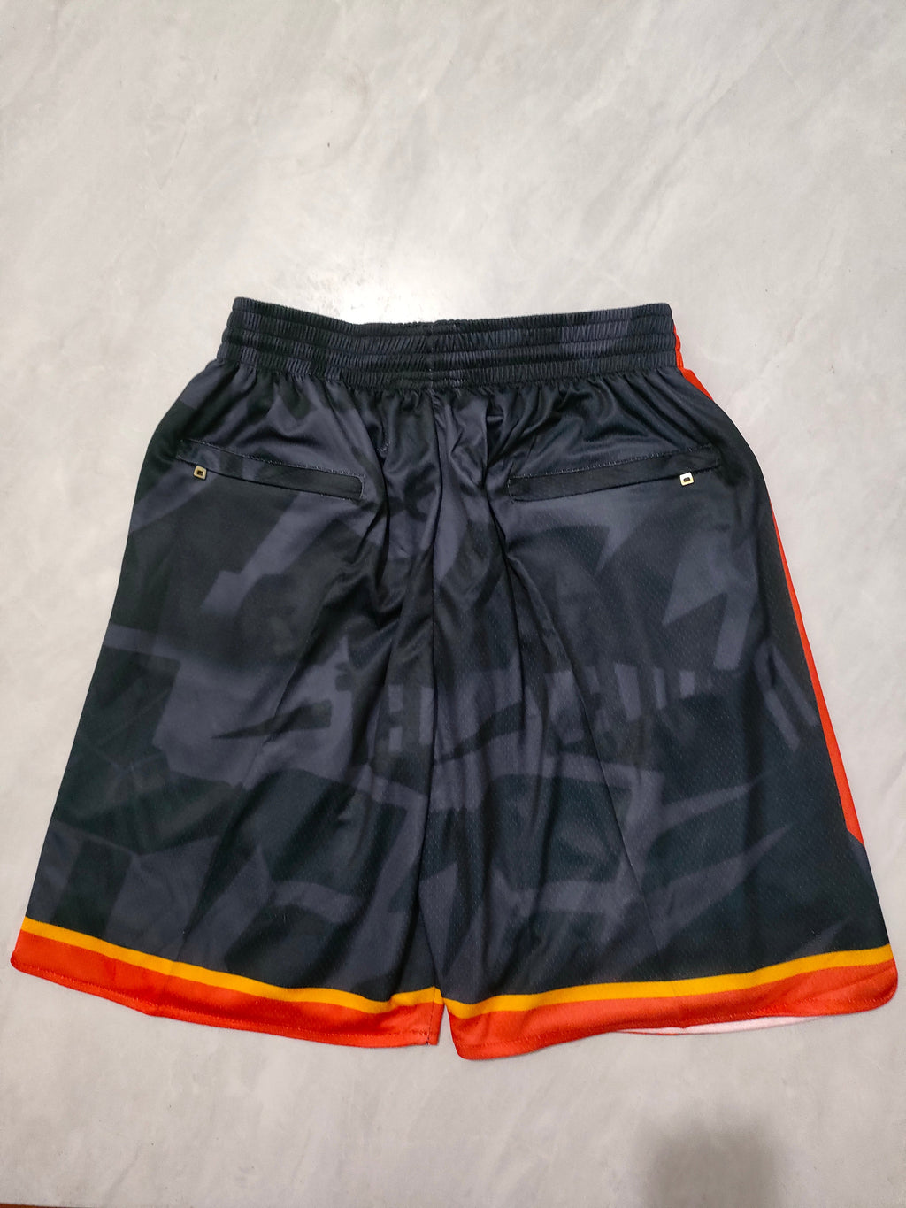 Thunder 24 dark blue city edition pocket shorts