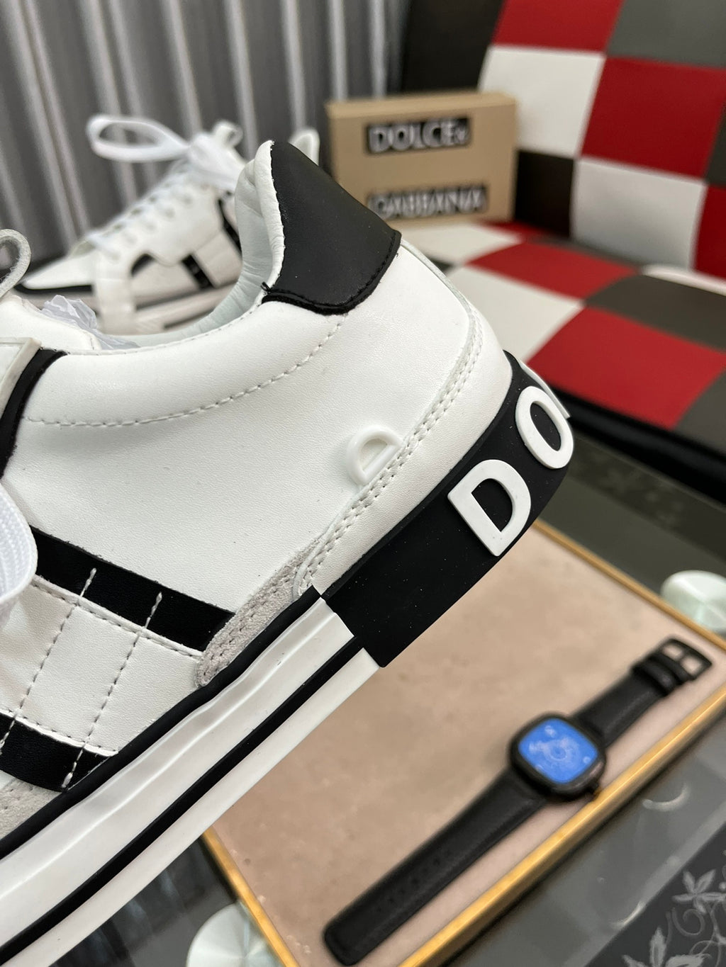Dolce & Gabbana DG Men's Top-Grain Calfskin Casual Sneakers
