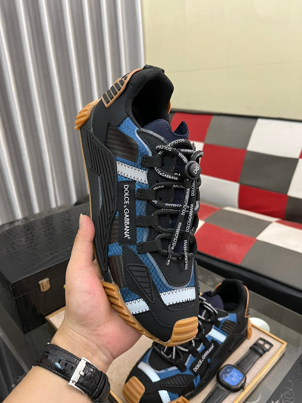 Dolce & Gabbana DG Premium Men's Mixed-Material Casual Sneakers