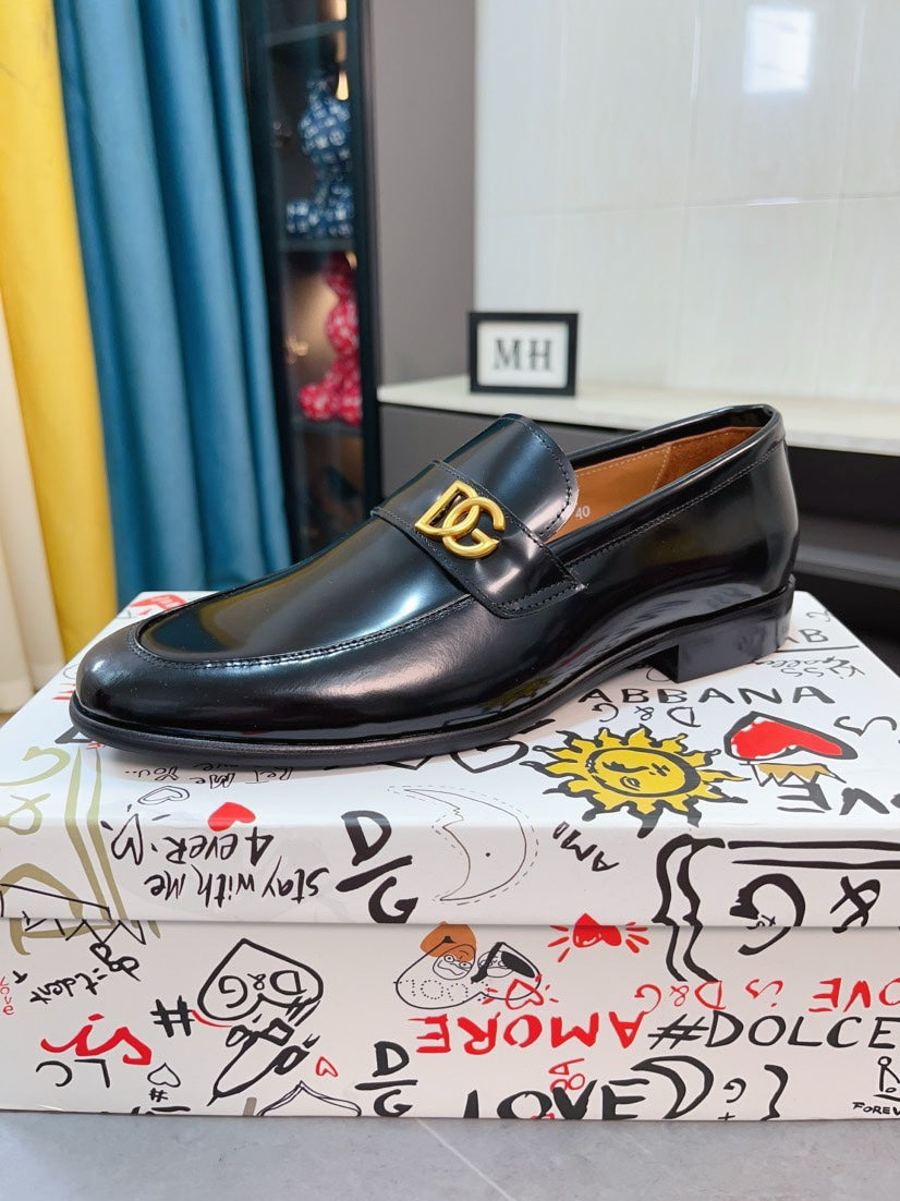 Dolce & Gabbana DG Men's Dress Shoes in Premium Calfskin