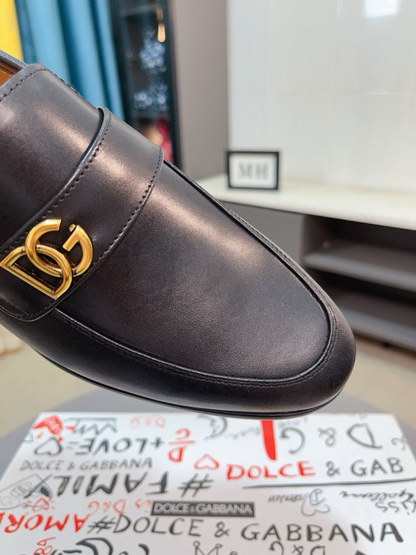 Dolce & Gabbana DG Men's Dress Shoes in Premium Calfskin
