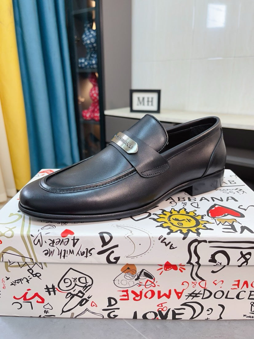 Dolce & Gabbana DG Men's Dress Shoes in Premium Calfskin