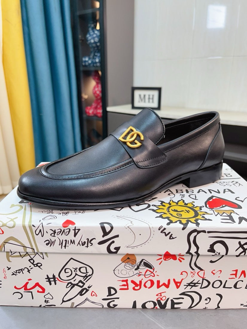 Dolce & Gabbana DG Men's Dress Shoes in Premium Calfskin