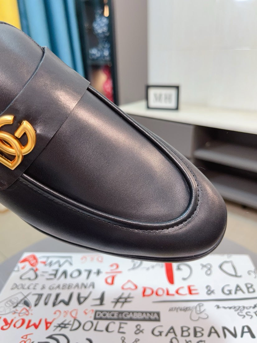 Dolce & Gabbana DG Men's Dress Shoes in Premium Calfskin