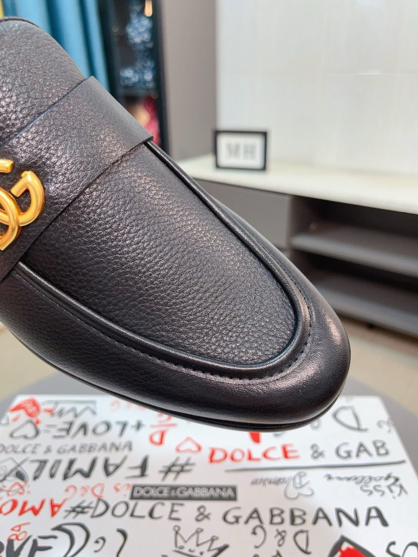 Dolce & Gabbana DG Men's Dress Shoes in Premium Calfskin
