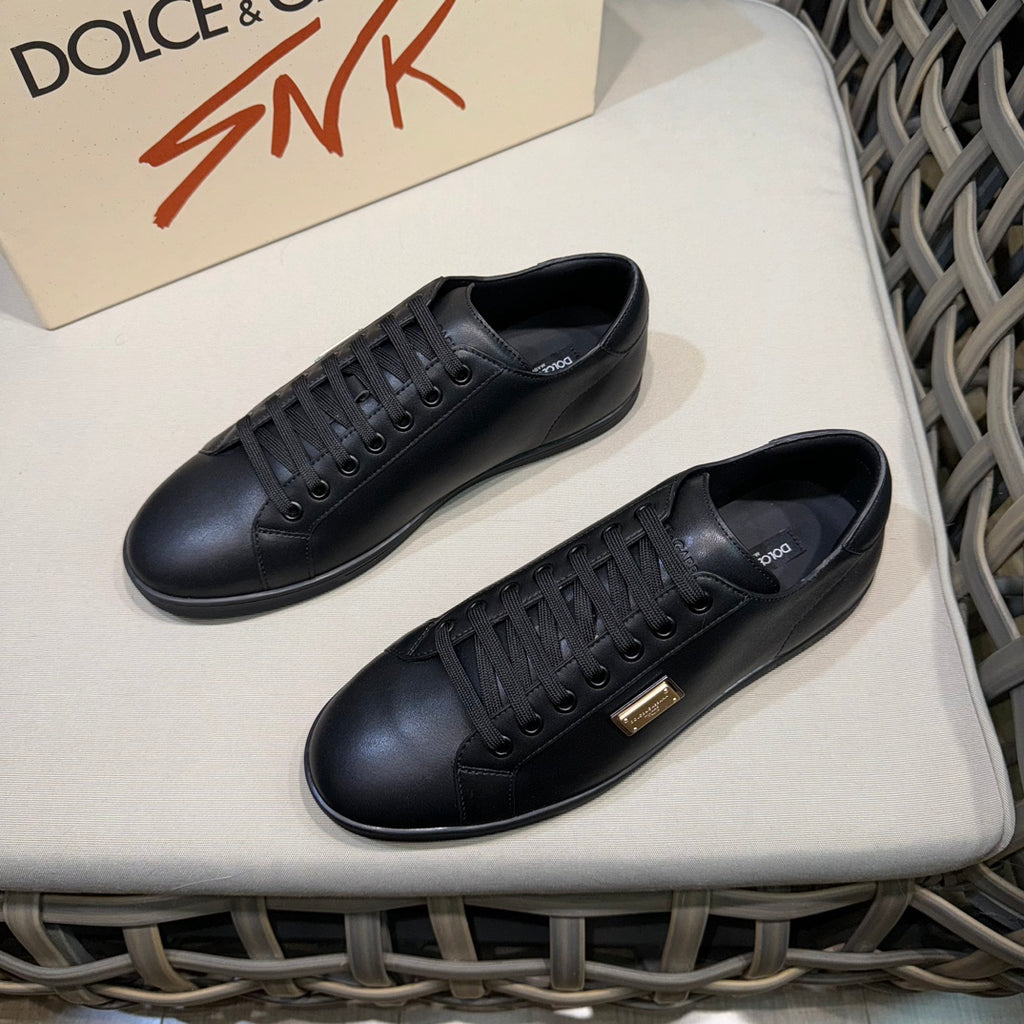 Dolce & Gabbana DG Men's Casual Sneakers with Signature Metal Buckle
