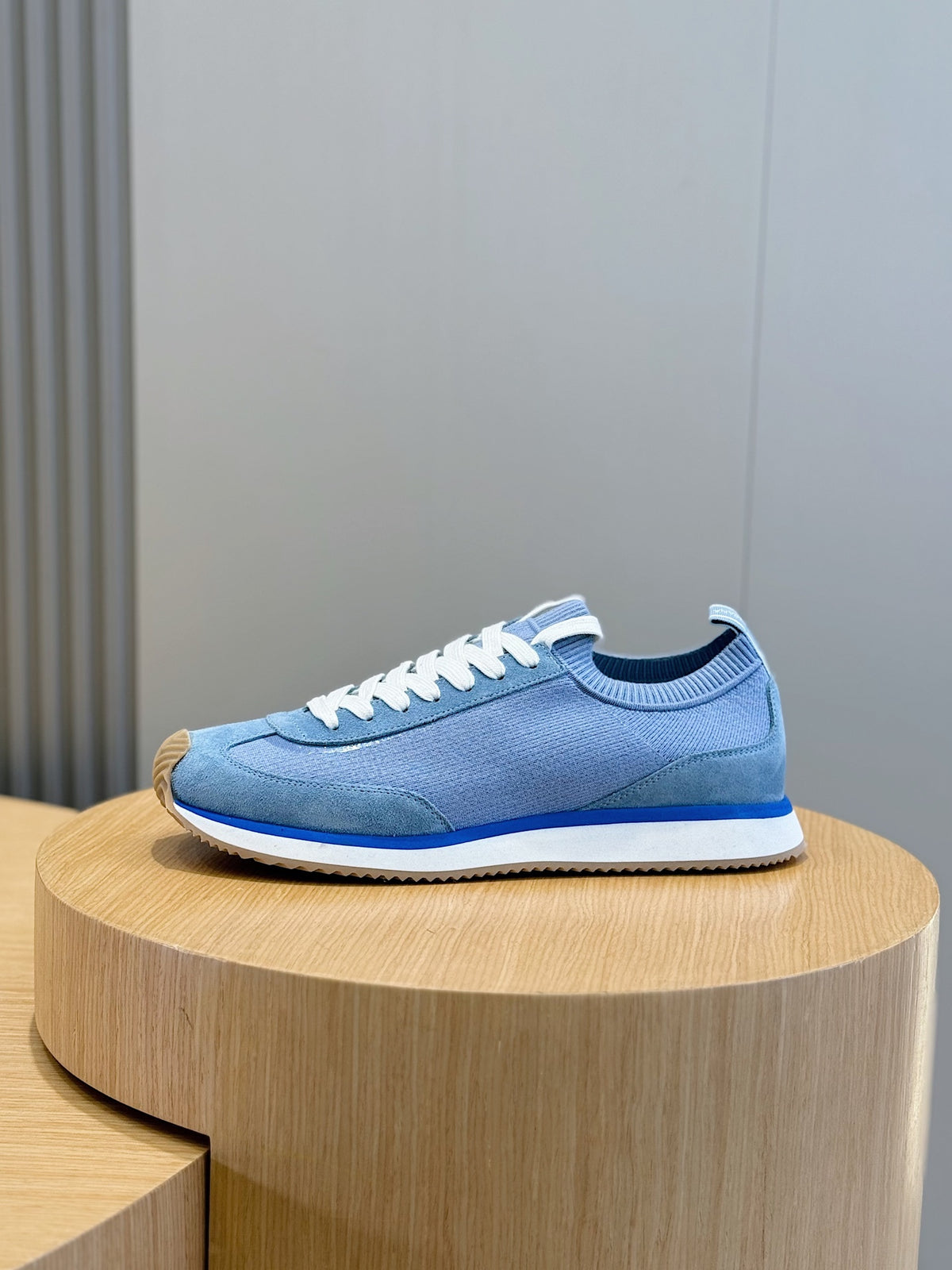 Dolce & Gabbana DG Cushion Mixed-Material Casual Sneakers