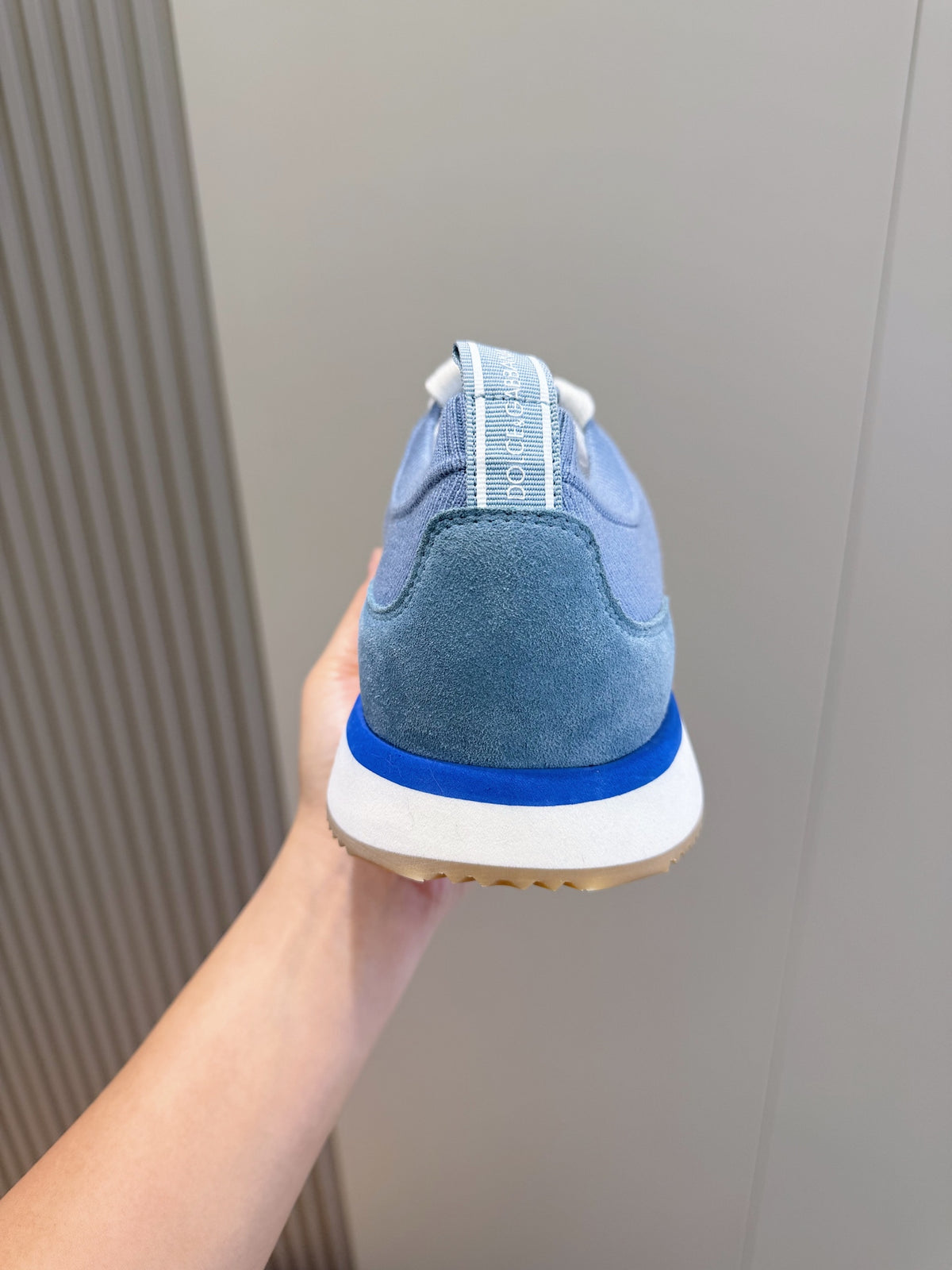 Dolce & Gabbana DG Cushion Mixed-Material Casual Sneakers