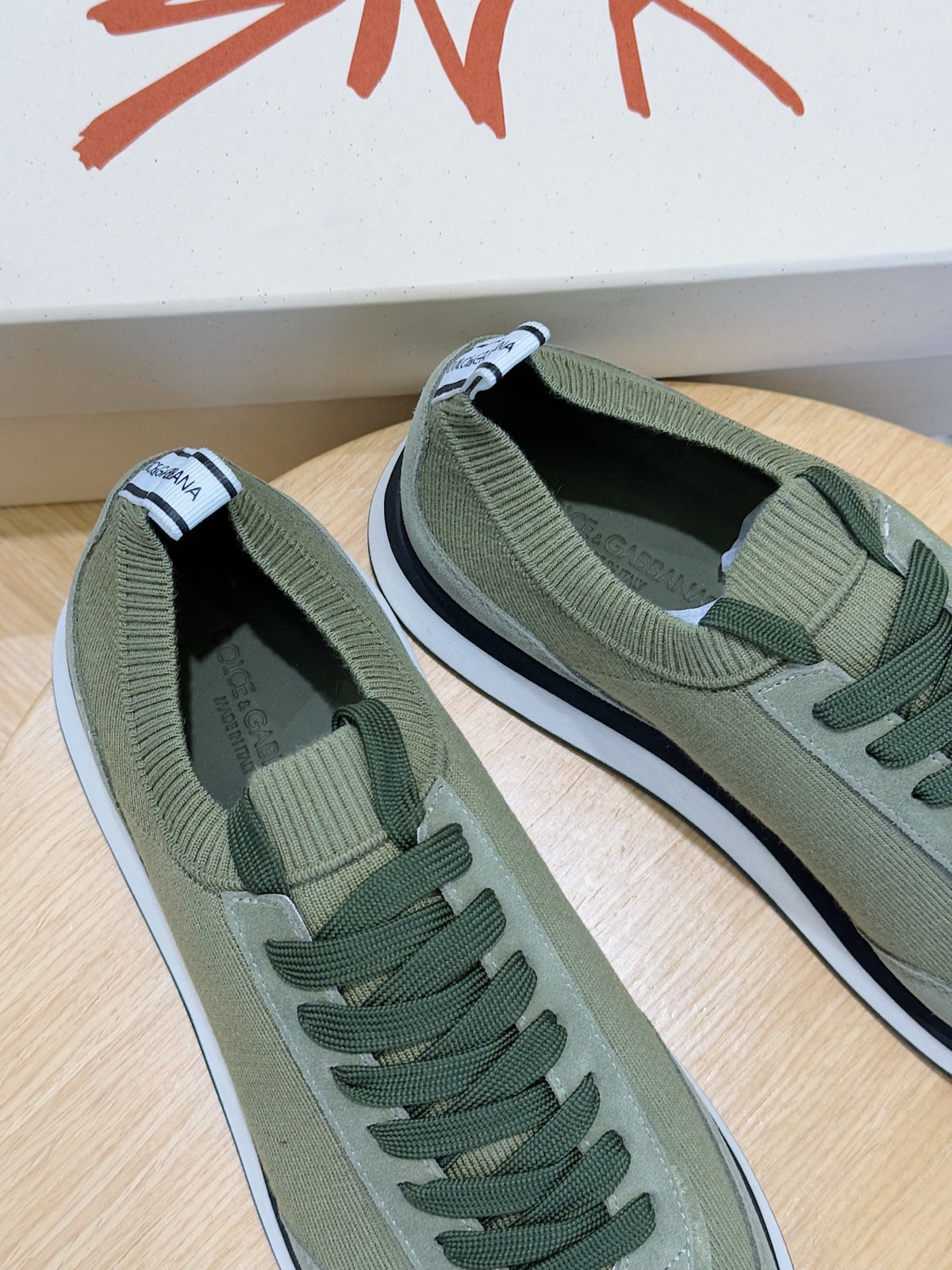 Dolce & Gabbana DG Cushion Mixed-Material Casual Sneakers