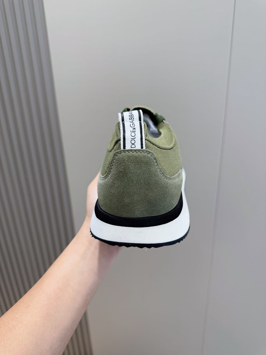 Dolce & Gabbana DG Cushion Mixed-Material Casual Sneakers