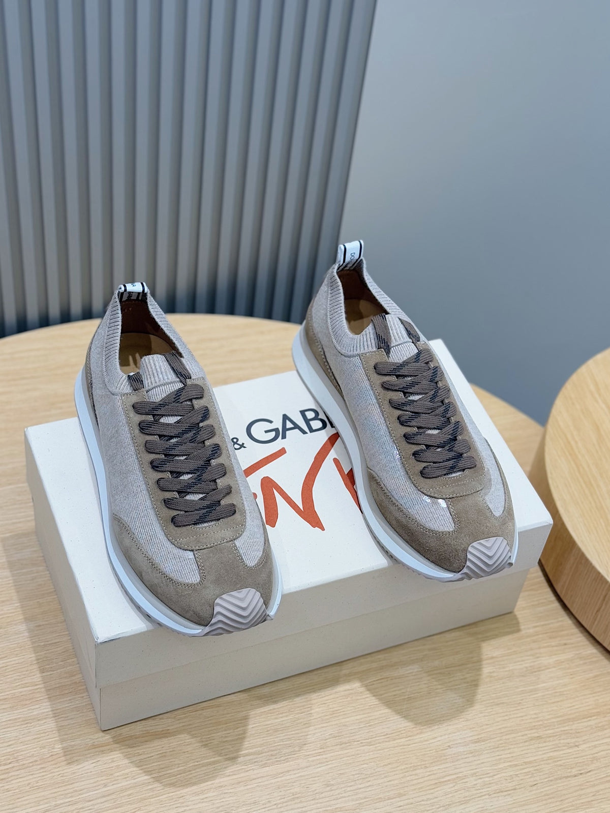 Dolce & Gabbana DG Cushion Mixed-Material Casual Sneakers