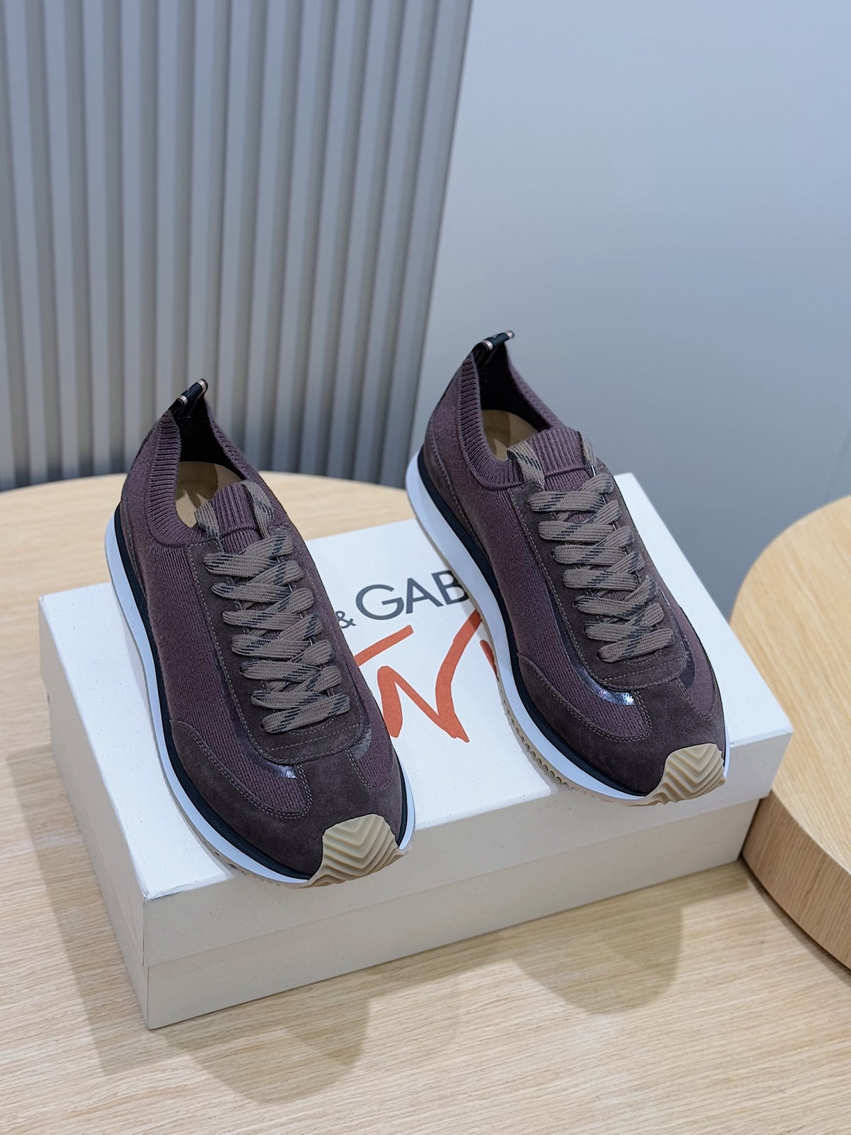 Dolce & Gabbana DG Cushion Mixed-Material Casual Sneakers