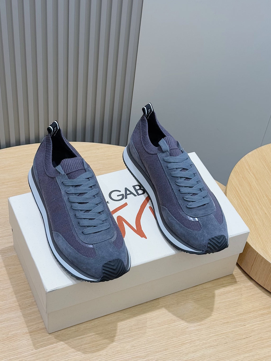 Dolce & Gabbana DG Cushion Mixed-Material Casual Sneakers