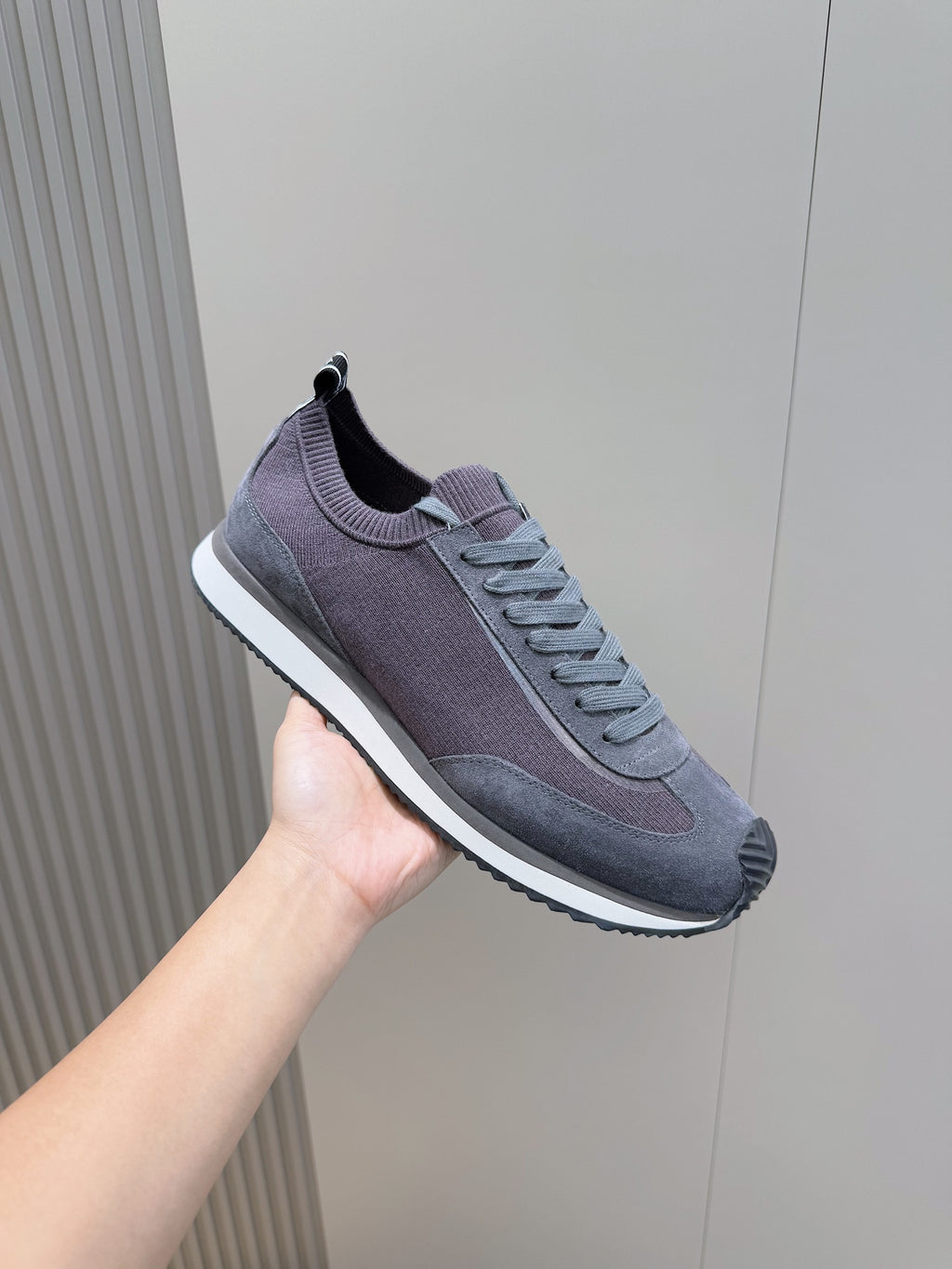 Dolce & Gabbana DG Cushion Mixed-Material Casual Sneakers