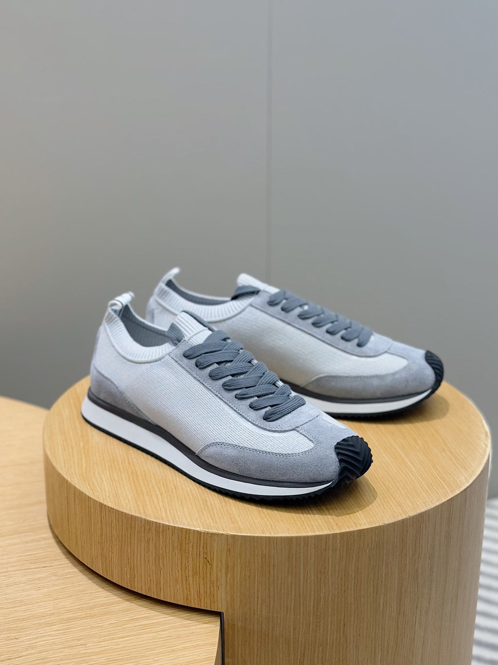 Dolce & Gabbana DG Cushion Mixed-Material Casual Sneakers