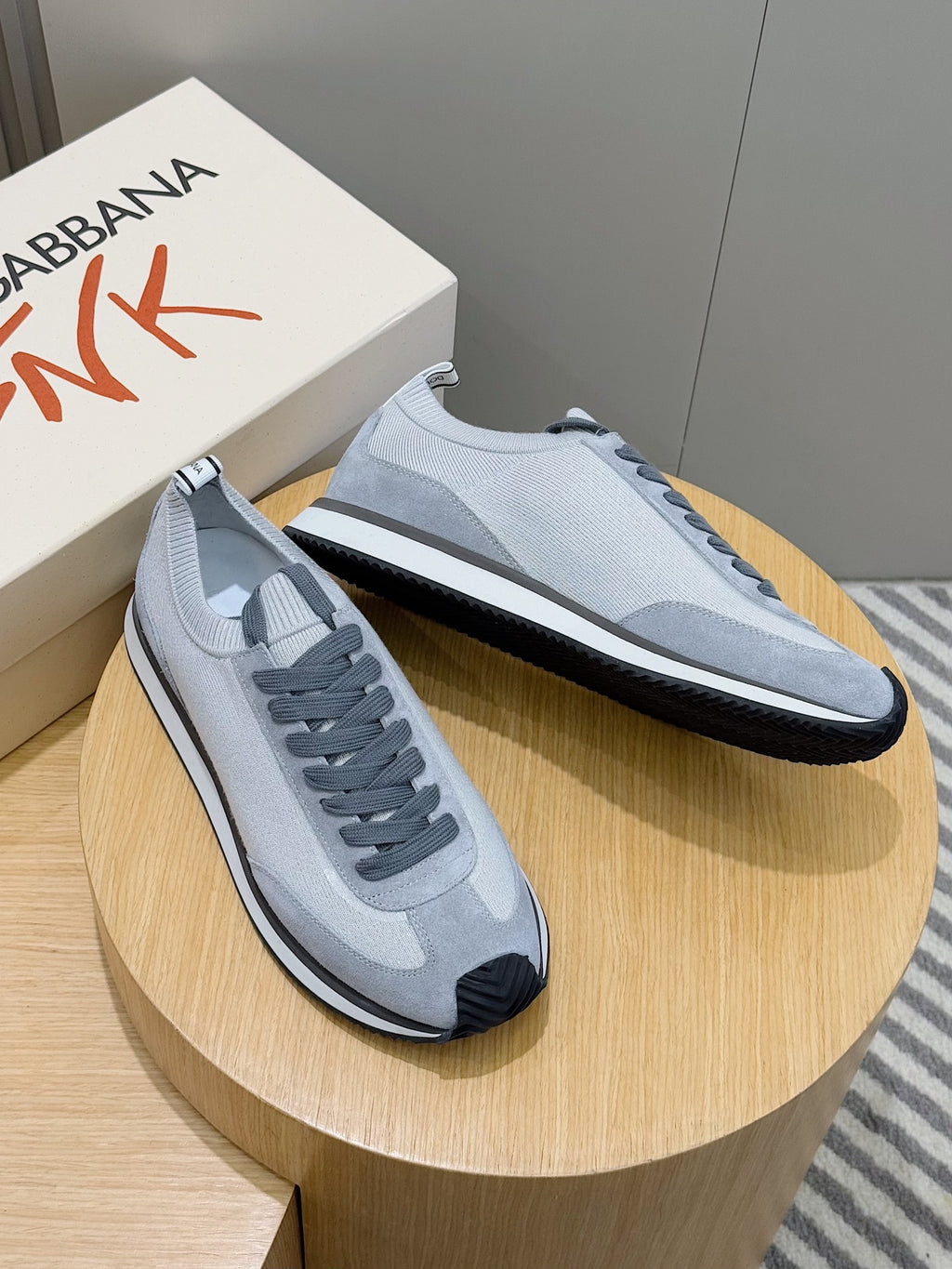 Dolce & Gabbana DG Cushion Mixed-Material Casual Sneakers
