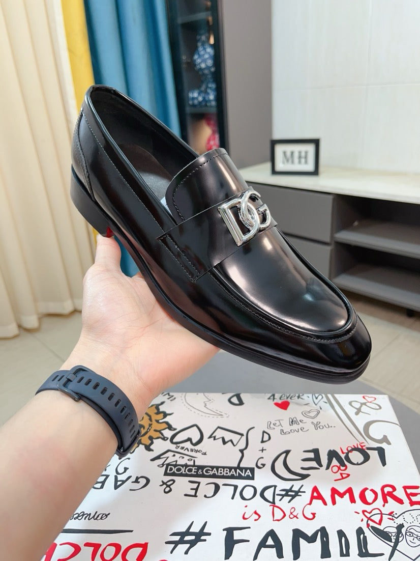 Dolce & Gabbana DG Men's Dress Shoes in Premium Calfskin