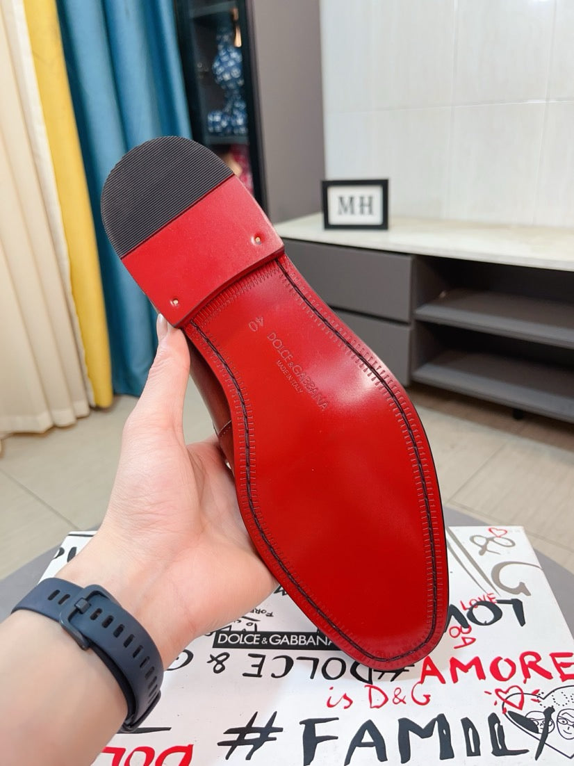 Dolce & Gabbana DG Men's Dress Shoes in Premium Calfskin