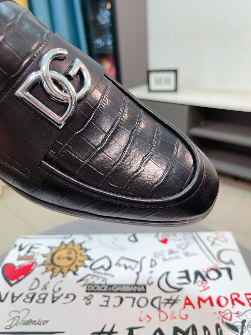Dolce & Gabbana DG Men's Dress Shoes in Premium Calfskin