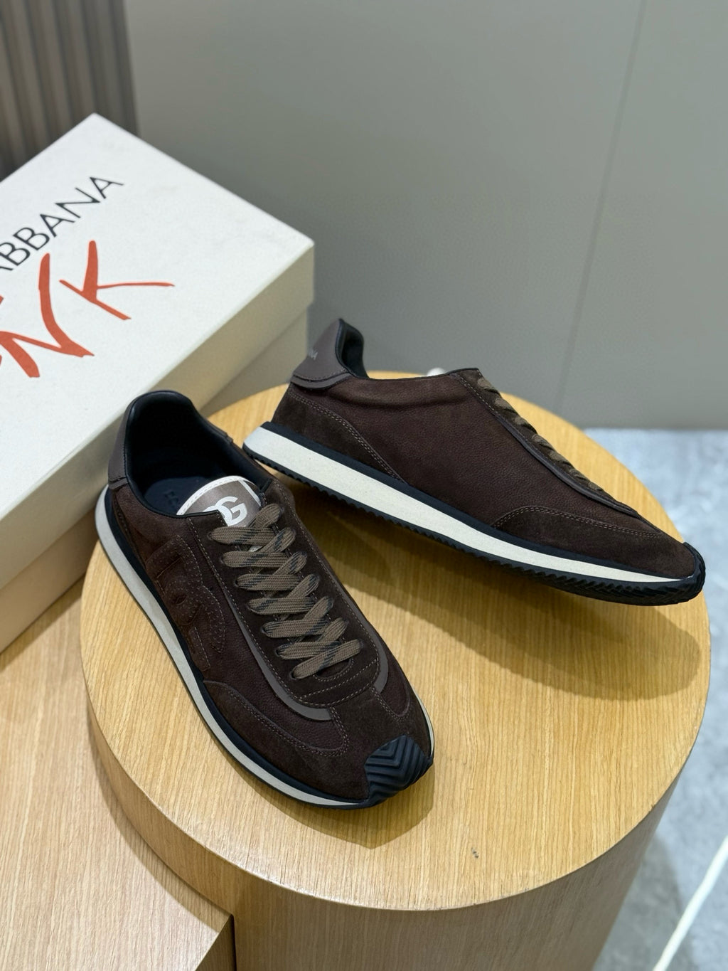 Dolce & Gabbana DG Cushion Mixed-Material Casual Sneakers