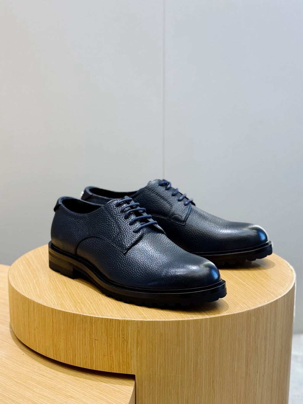 Dolce & Gabbana DG Men's Calfskin Derby Shoes