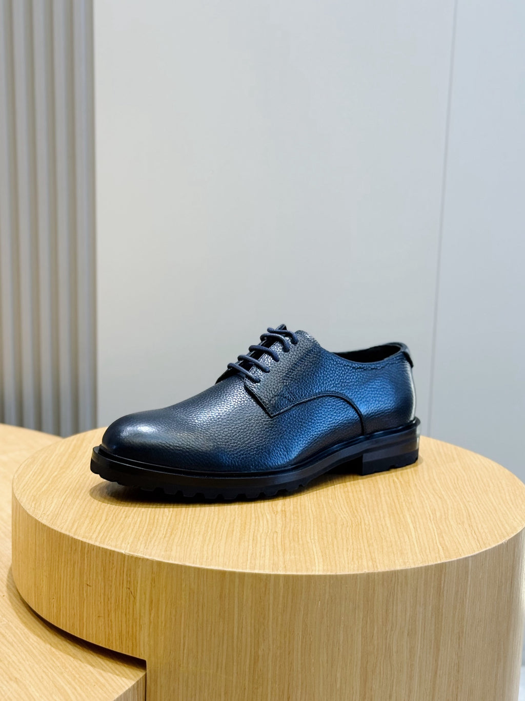 Dolce & Gabbana DG Men's Calfskin Derby Shoes