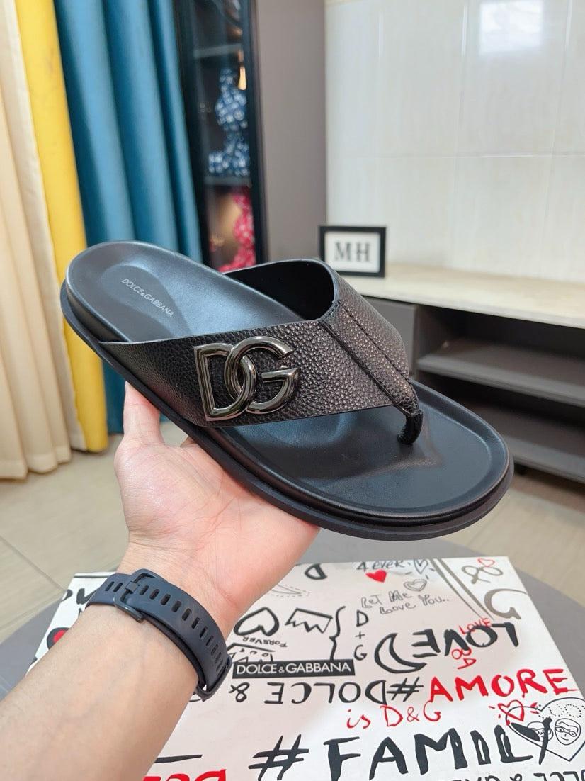 Dolce & Gabbana DG Men's Leather Strap Sandals with Aluminum Buckle