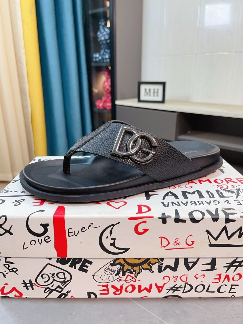 Dolce & Gabbana DG Men's Leather Strap Sandals with Aluminum Buckle