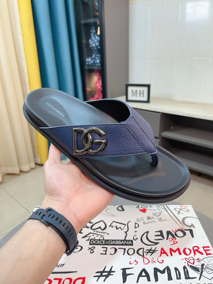 Dolce & Gabbana DG Men's Leather Strap Sandals with Aluminum Buckle