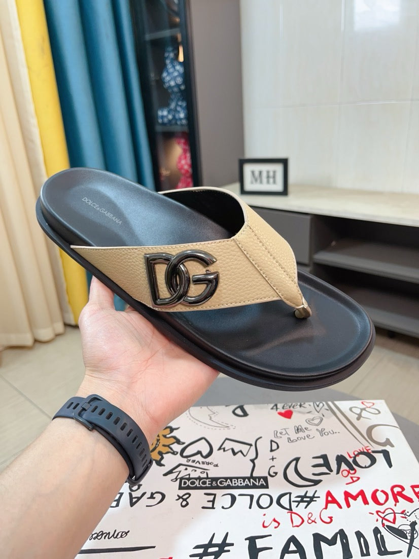 Dolce & Gabbana DG Men's Leather Strap Sandals with Aluminum Buckle