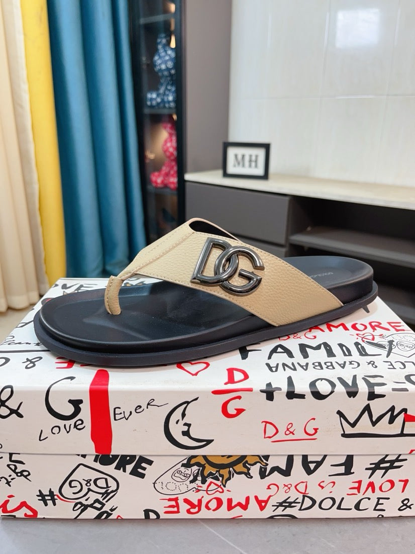 Dolce & Gabbana DG Men's Leather Strap Sandals with Aluminum Buckle