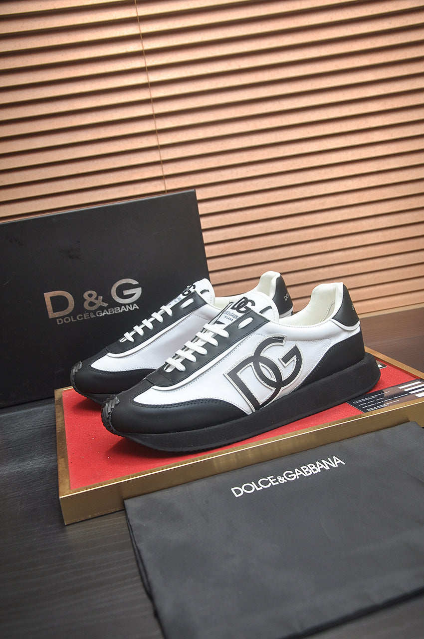 Dolce & Gabbana DG Low-Top Sneakers in Calfskin
