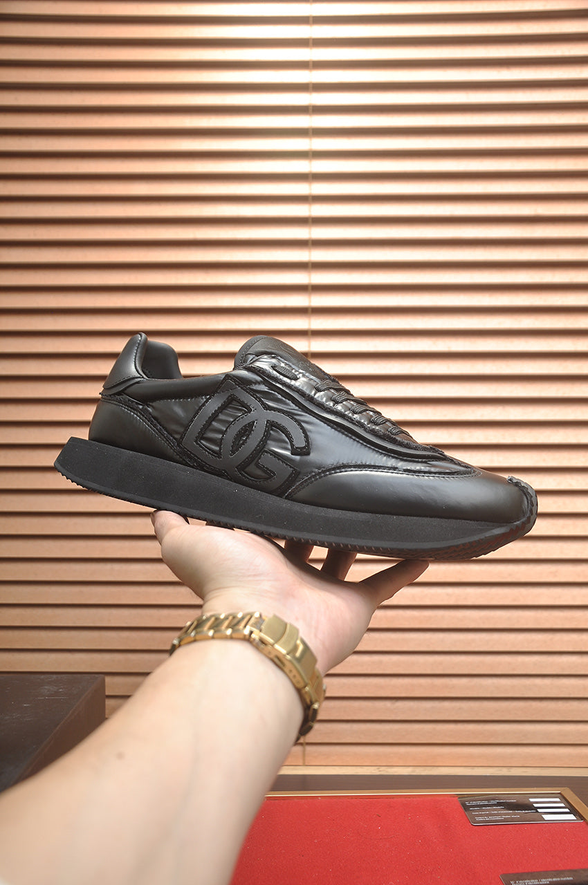 Dolce & Gabbana DG Low-Top Sneakers in Calfskin