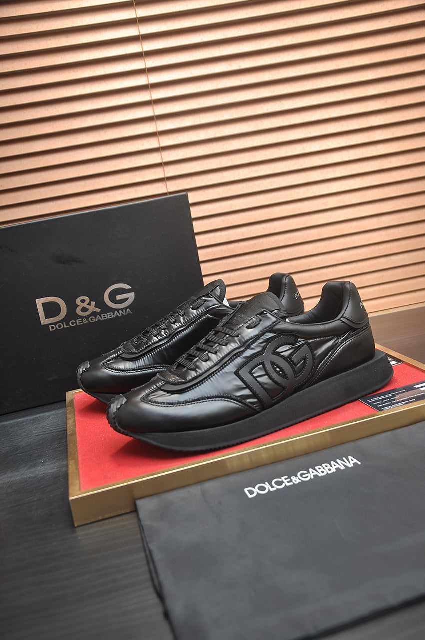 Dolce & Gabbana DG Low-Top Sneakers in Calfskin