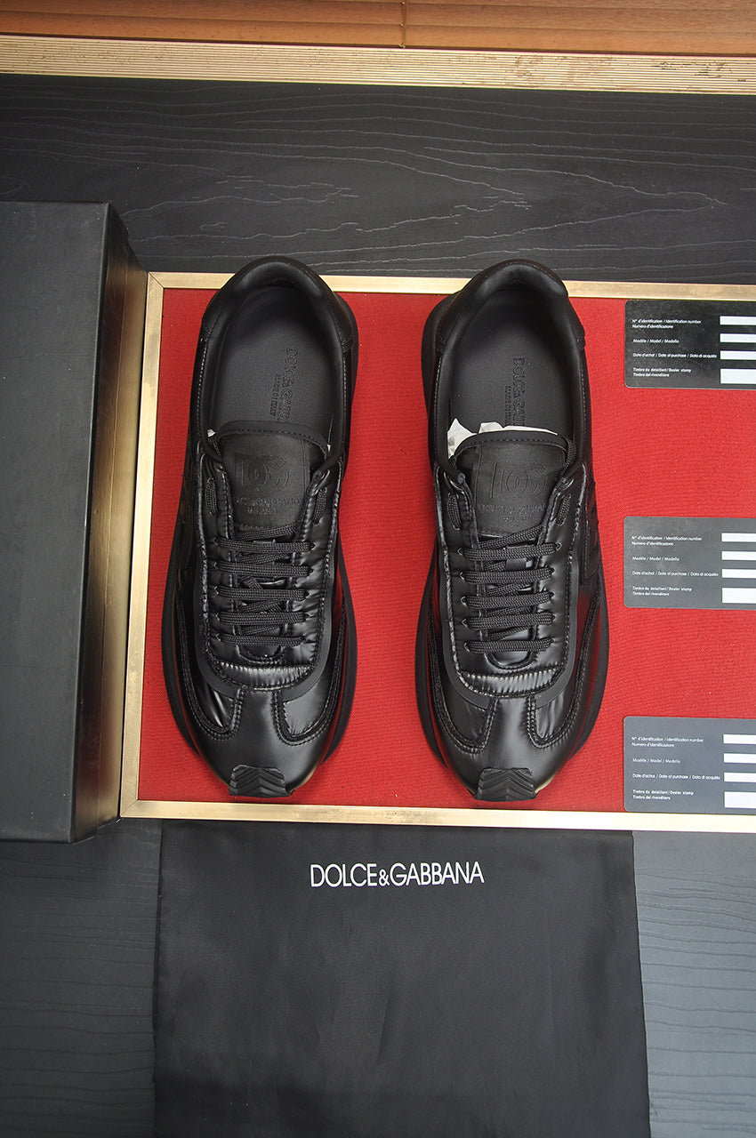 Dolce & Gabbana DG Low-Top Sneakers in Calfskin
