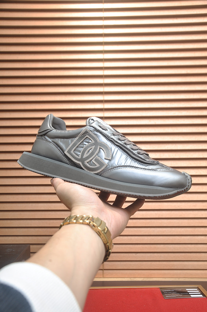 Dolce & Gabbana DG Low-Top Sneakers in Calfskin