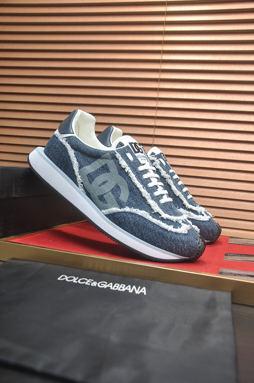 Dolce & Gabbana DG Low-Top Sneakers in Calfskin