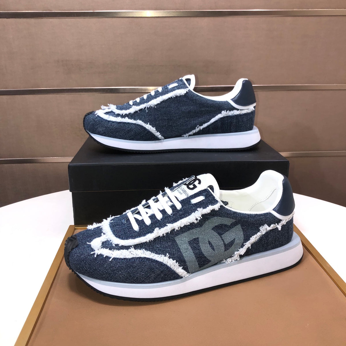 Dolce & Gabbana DG Low-Top Sneakers in Calfskin