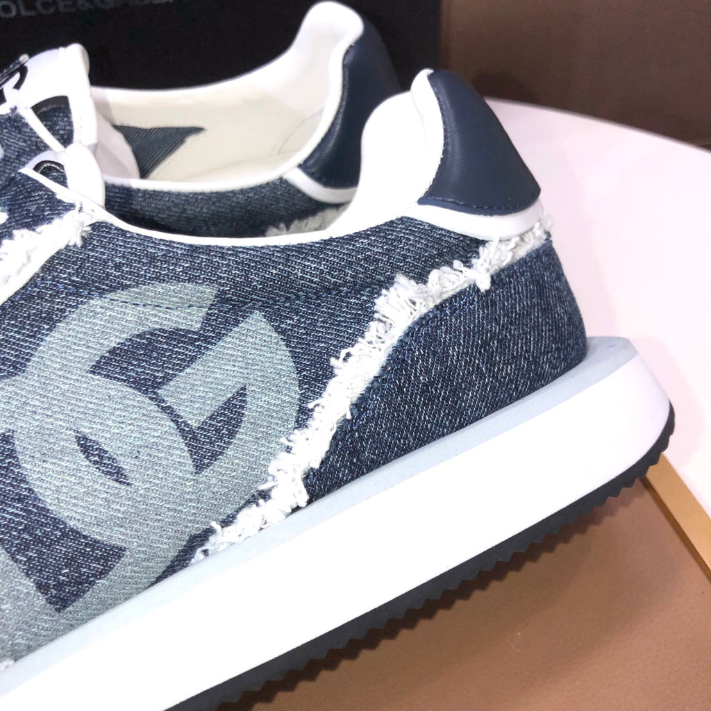 Dolce & Gabbana DG Low-Top Sneakers in Calfskin