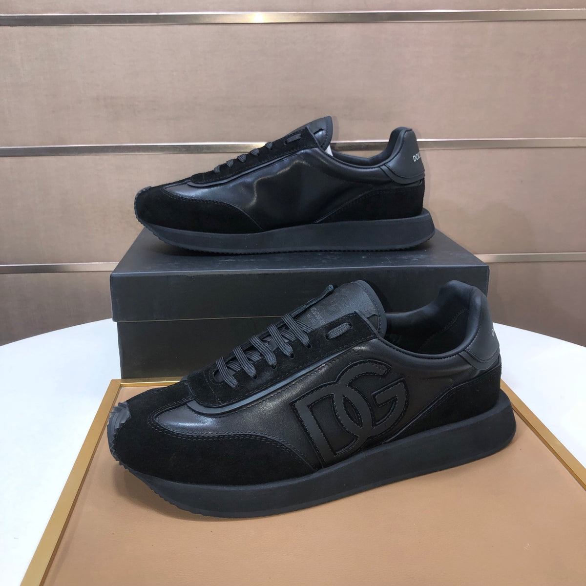Dolce & Gabbana DG Low-Top Sneakers in Calfskin