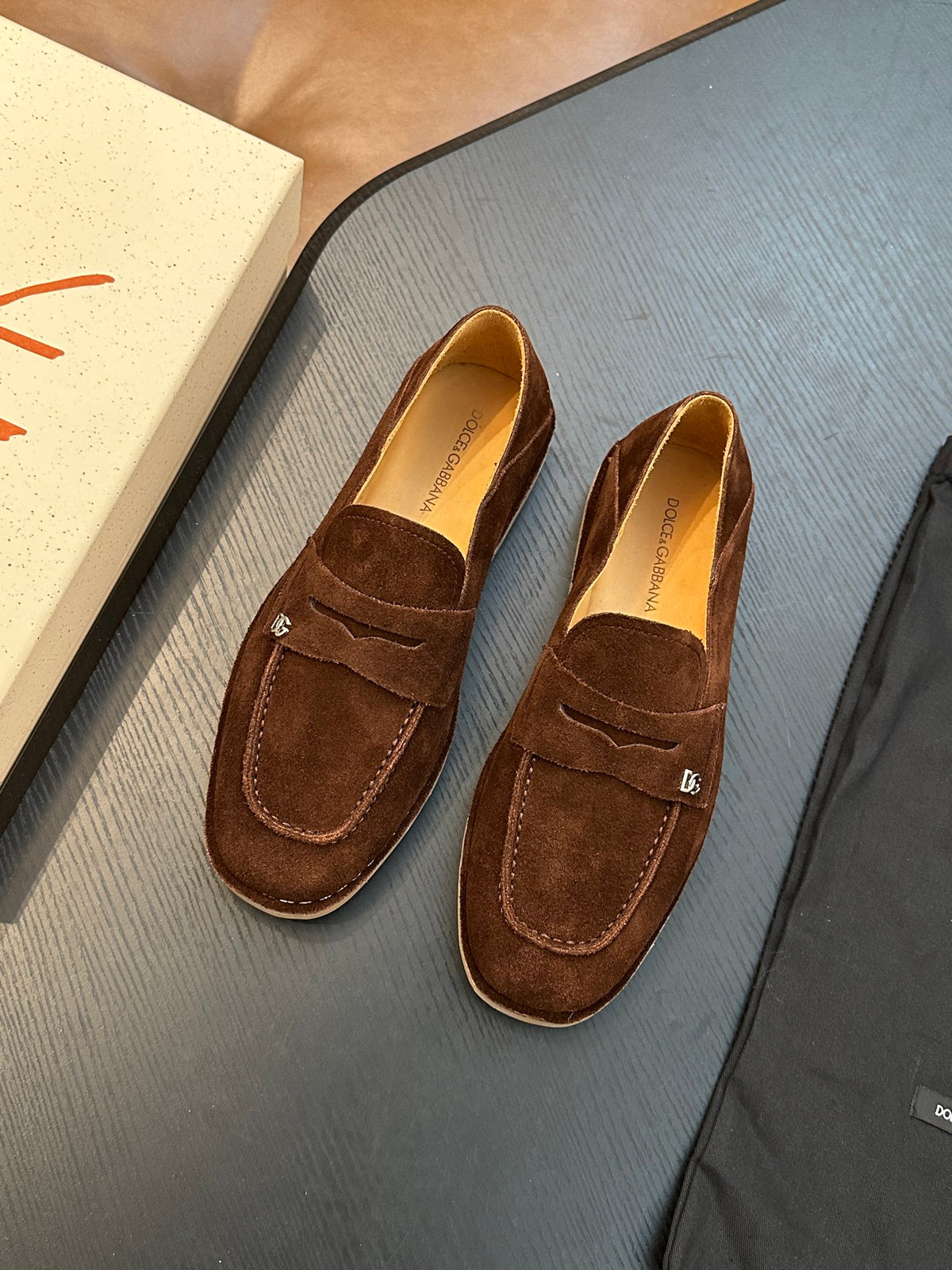 Dolce & Gabbana DG New Florio Suede Lace-Up Casual Shoes