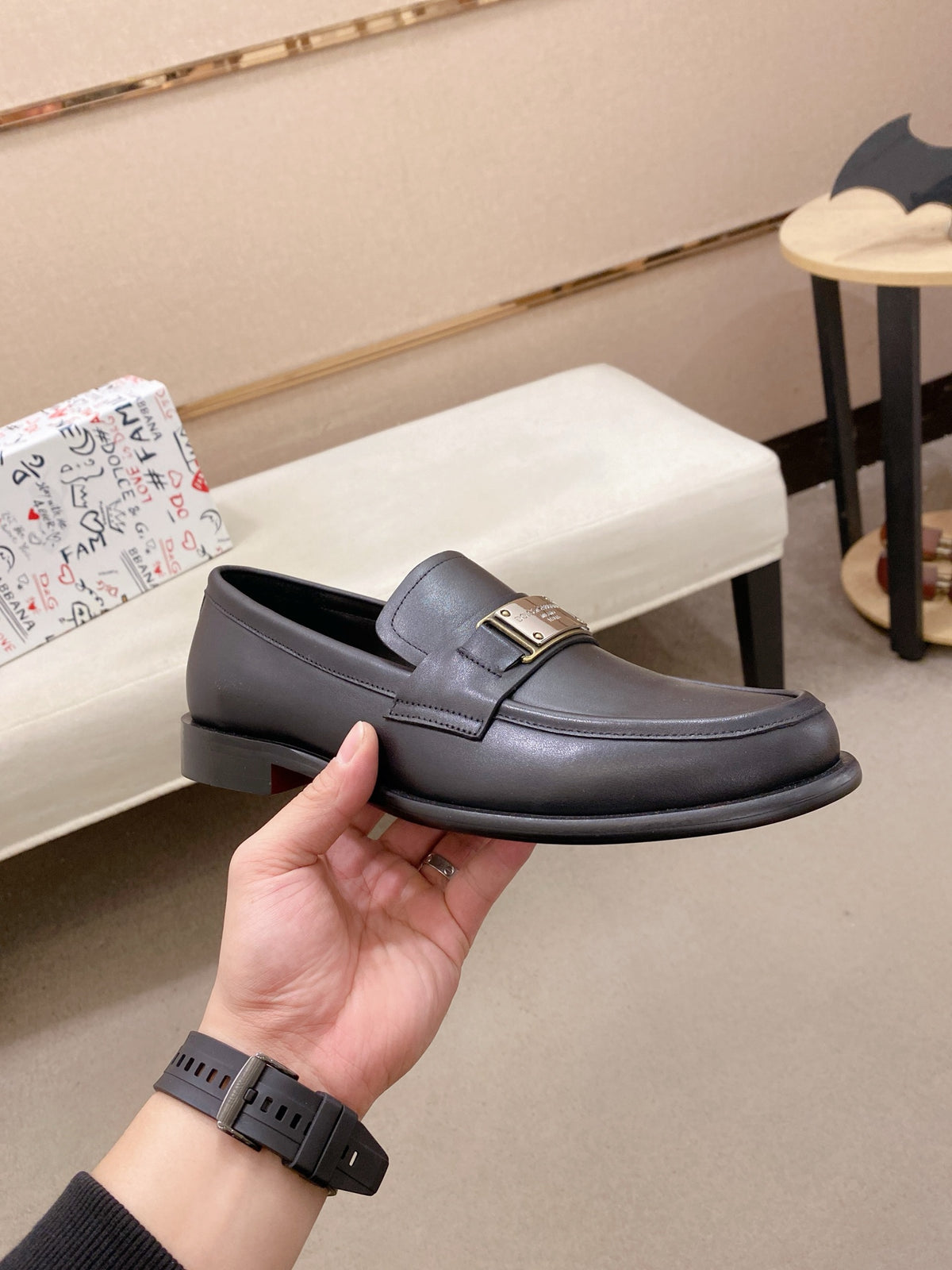 Dolce & Gabbana DG Men's Italian Calfskin Dress Shoes
