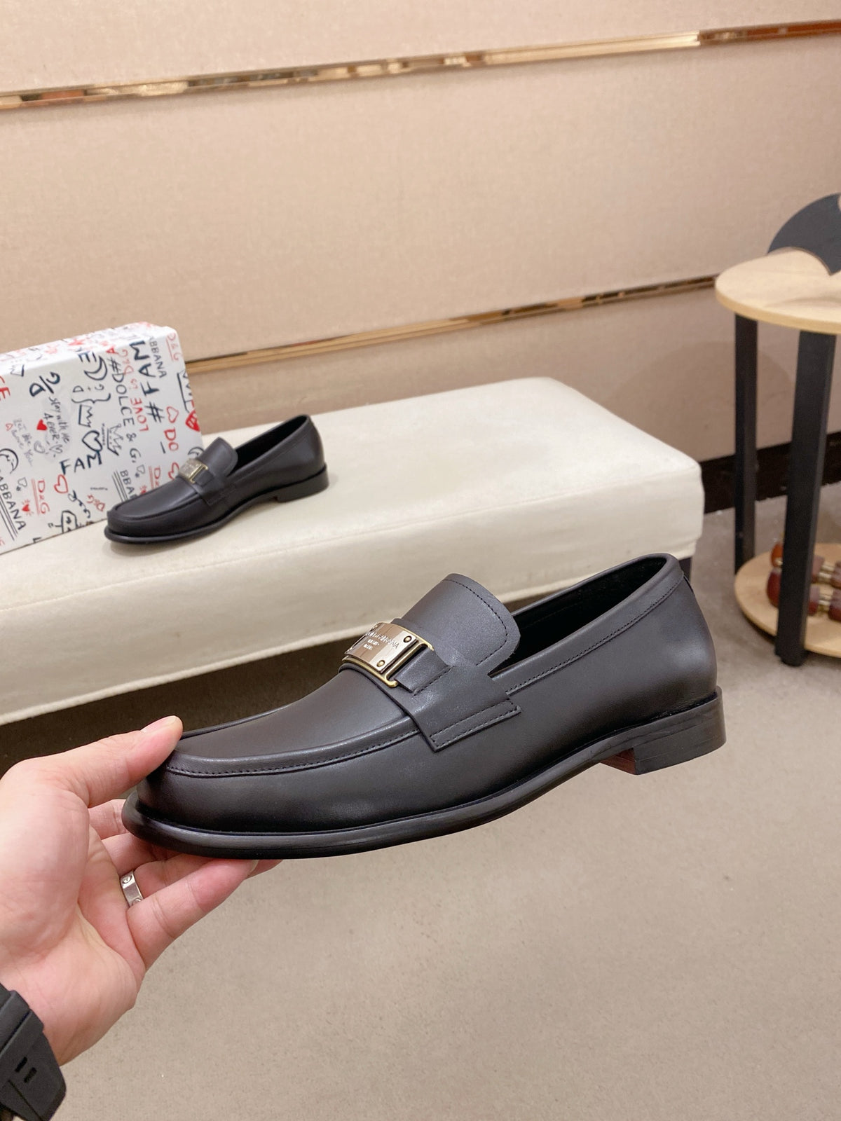 Dolce & Gabbana DG Men's Italian Calfskin Dress Shoes