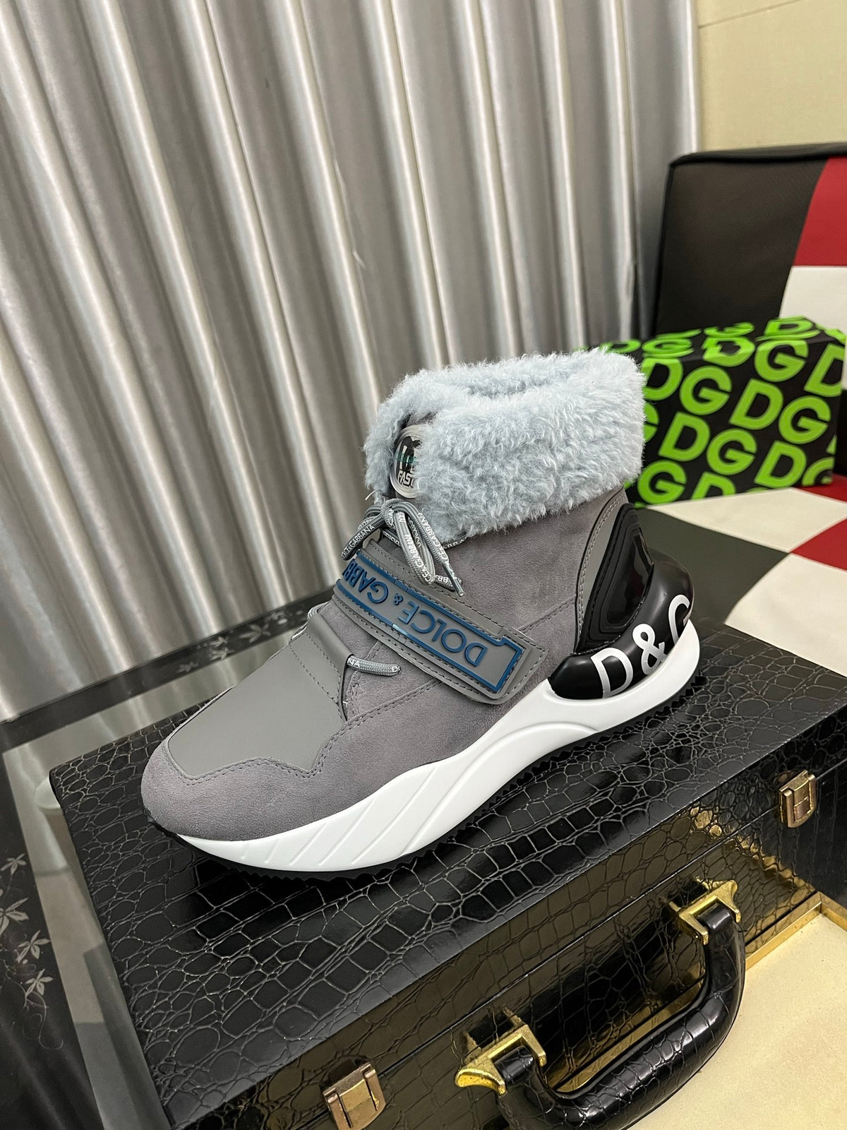 Dolce & Gabbana DG Silk Calfskin & Nubuck Casual Sneakers