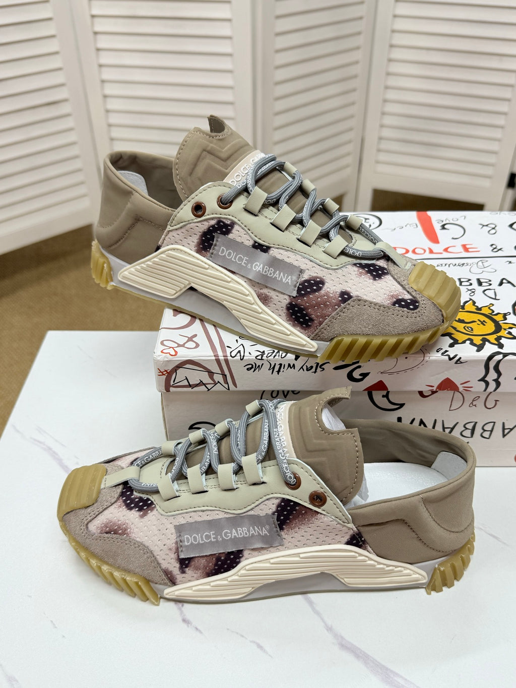 Dolce & Gabbana DG Couple's Athletic Casual Sneakers