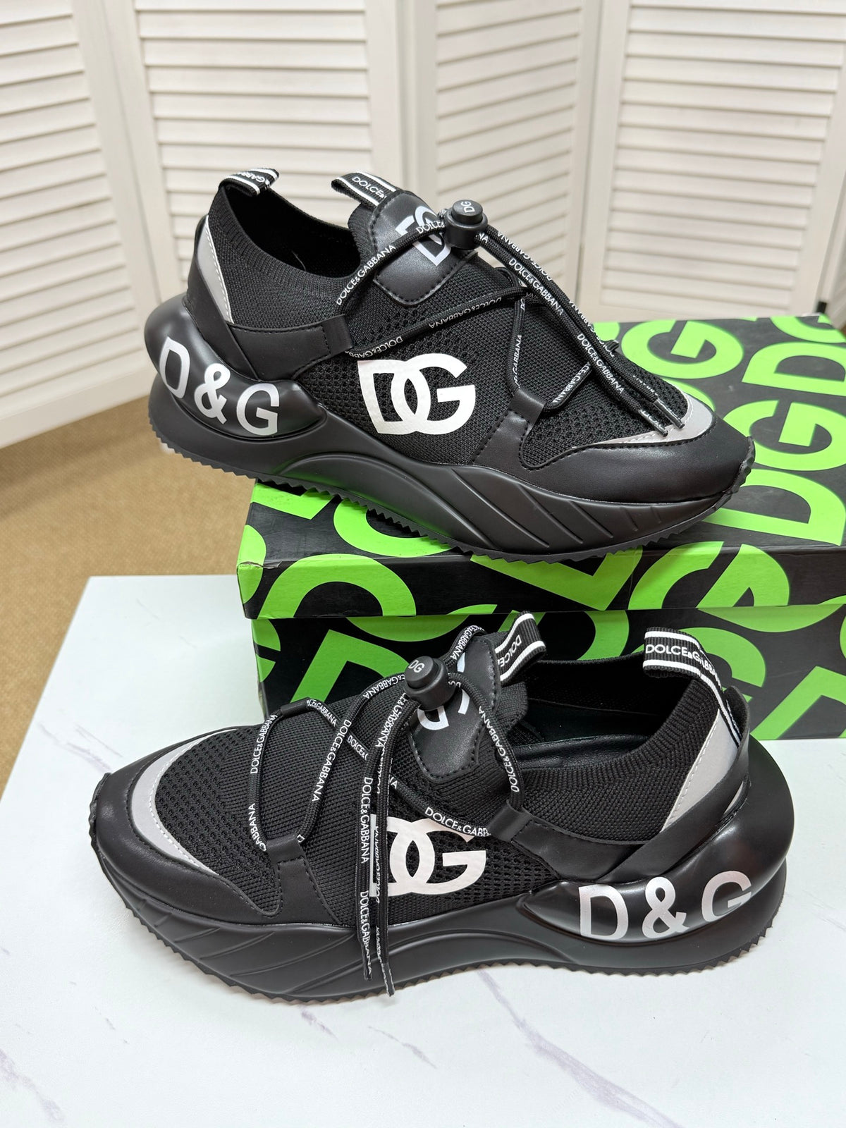 Dolce & Gabbana DG Couple's Athletic Casual Sneakers