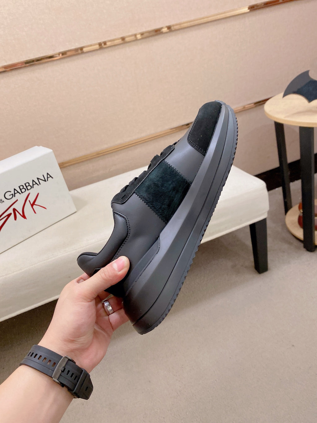Dolce & Gabbana DG Men's Top-Grain Calfskin Casual Sneakers