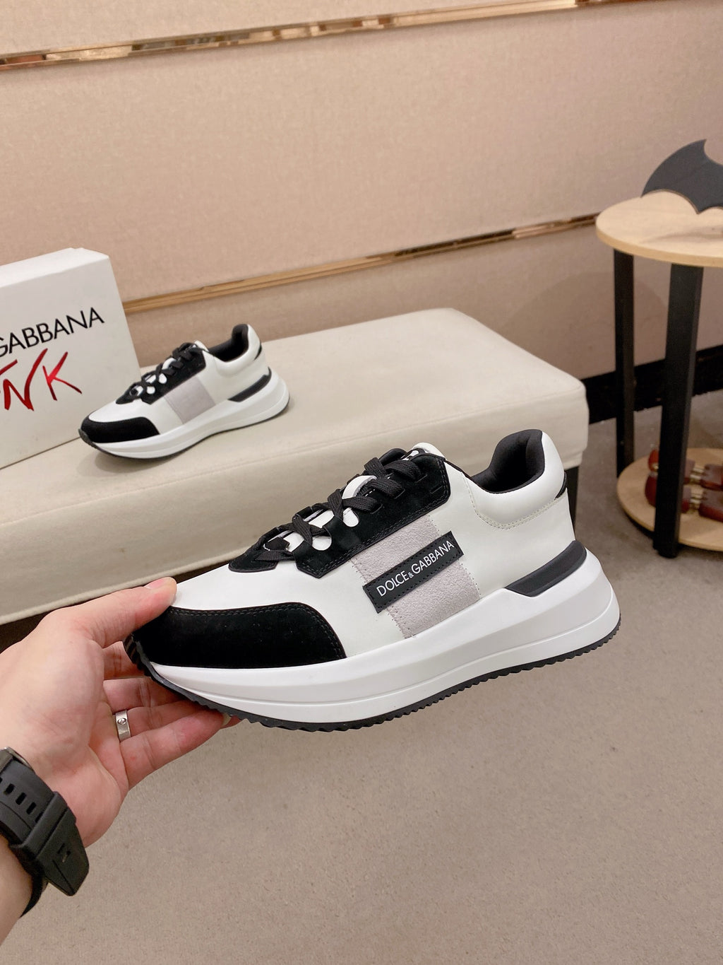Dolce & Gabbana DG Men's Top-Grain Calfskin Casual Sneakers